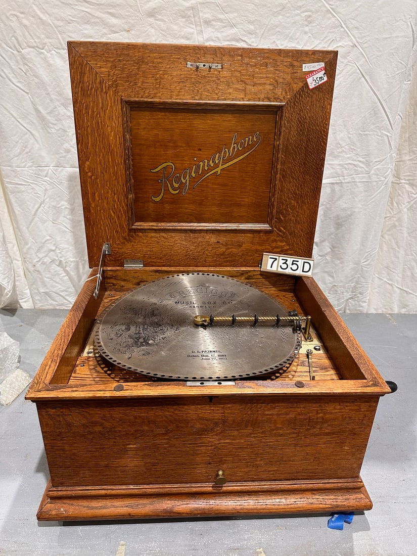 Early Reginaphone 15-1/2" Disc Music Box: Single Comb. SN-69085. Missing Phonograph parts.