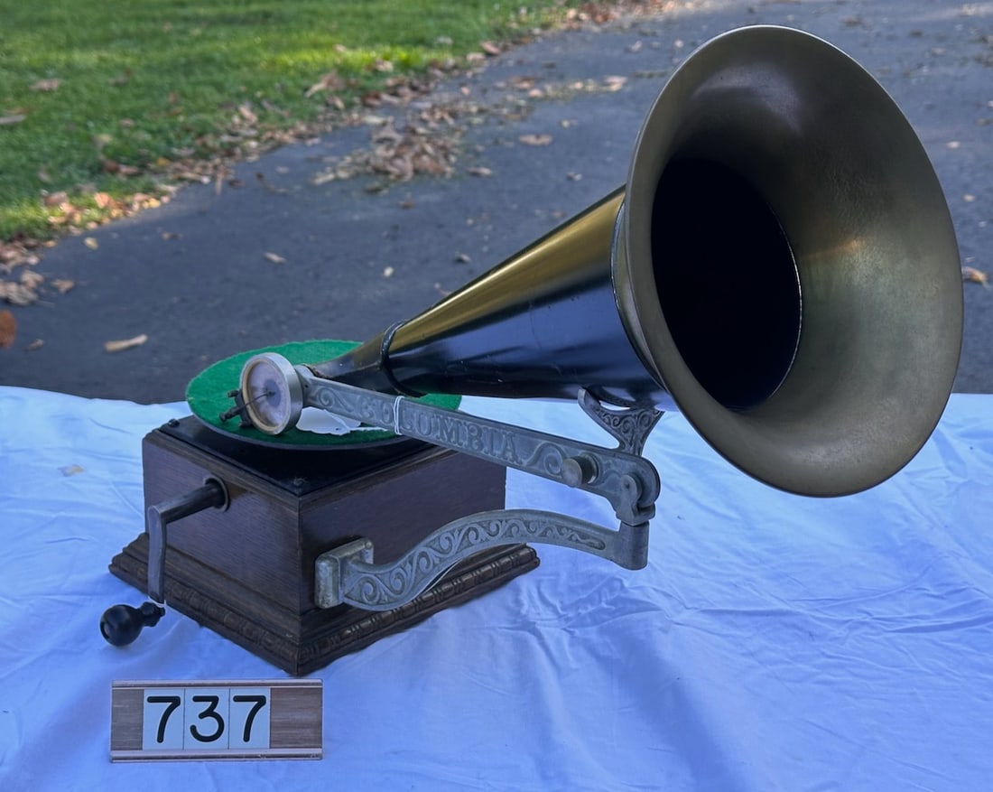 Columbia Ak Front Mount Disc Phonograph (1 of 5)