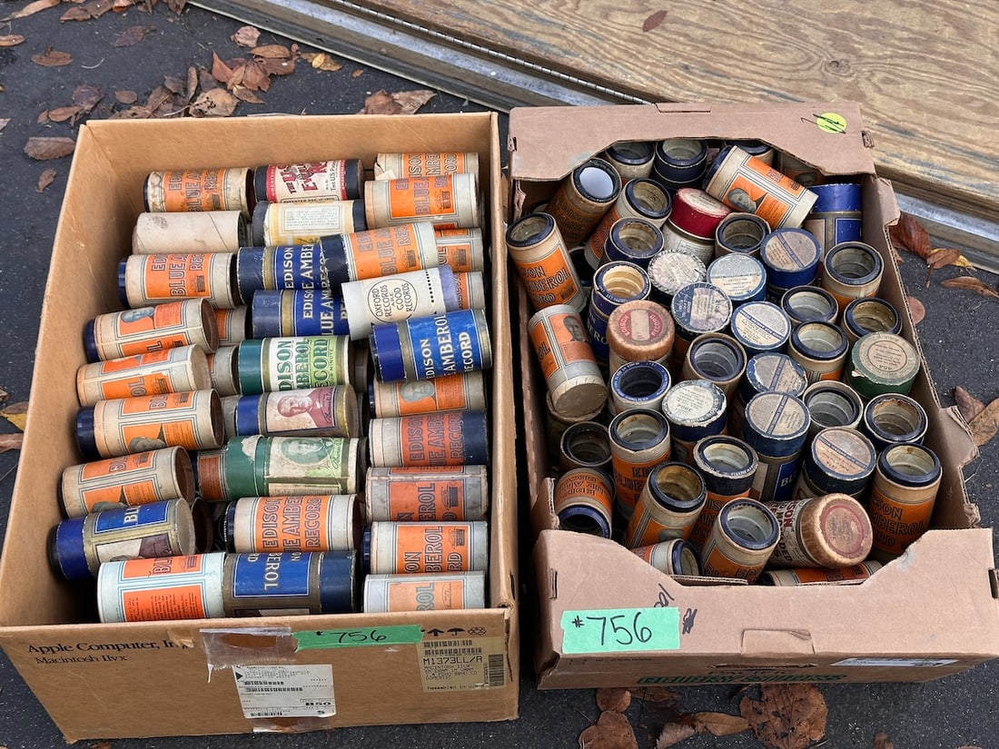 211 Cylinder Records (1 of 1)