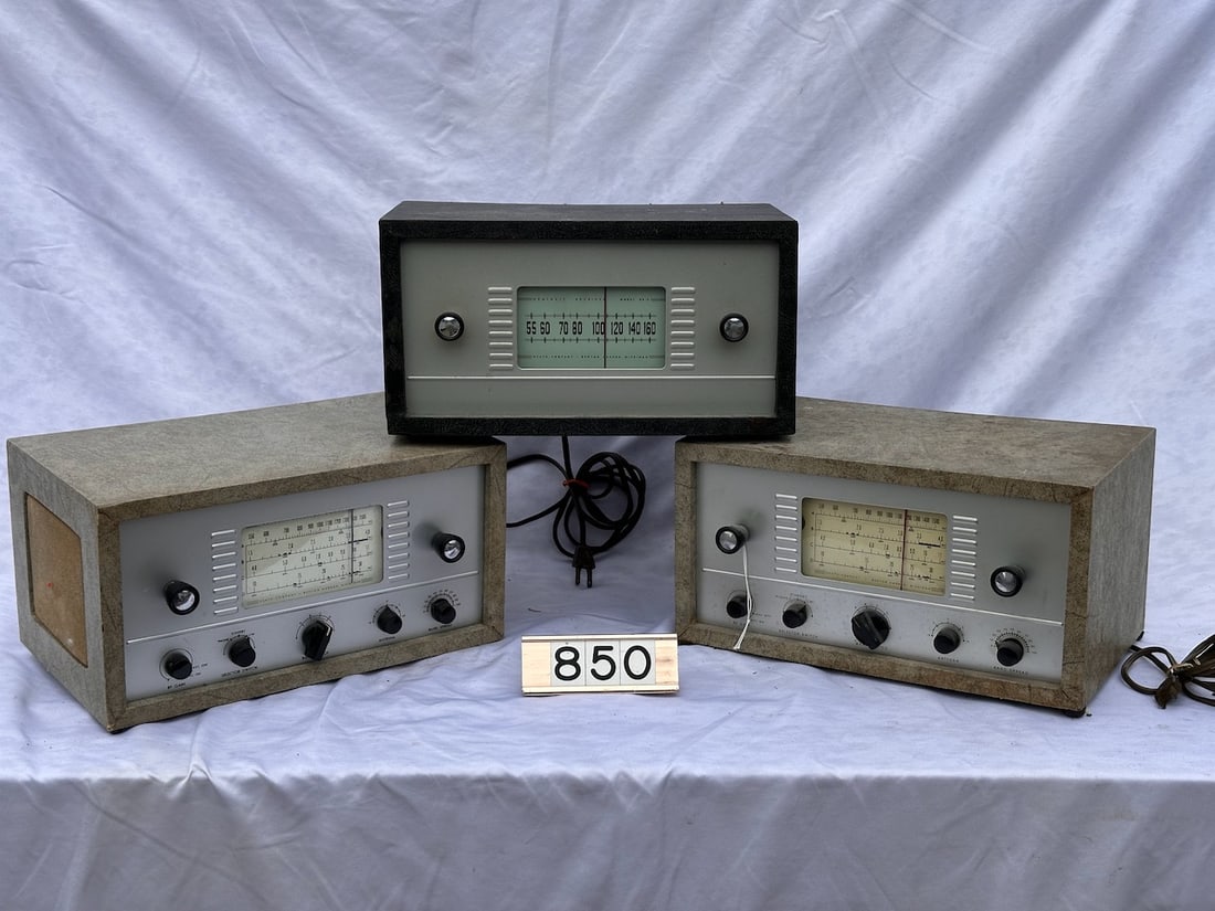 4 Heathkit Model AR-2 and BR-2 Broadcast Receivers (1 of 7)