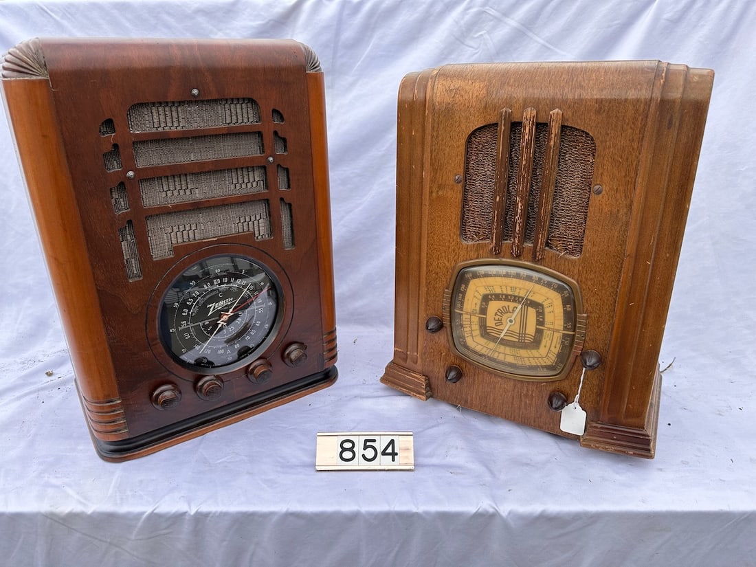 2 Tombstone Radios (1 of 4)