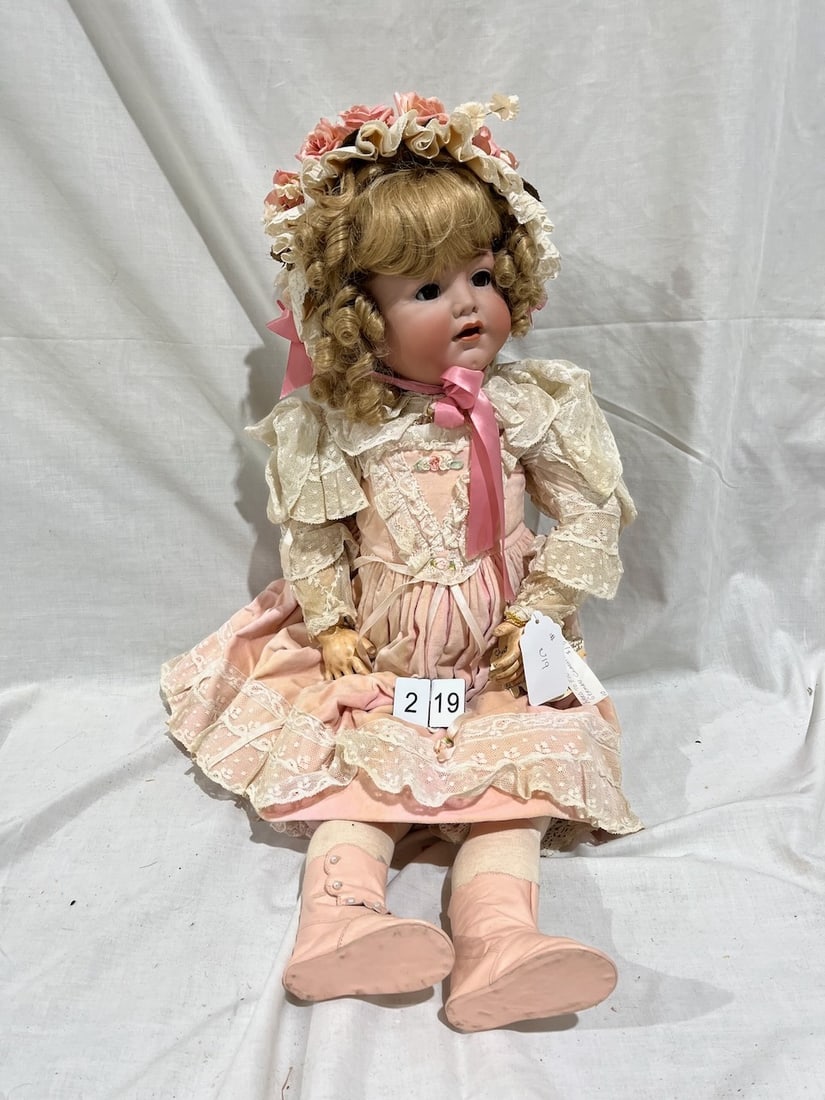 K * R Bisque Doll: Simon & Halbig #128. Glass eyes, OM with teeth, Character Doll. 31"