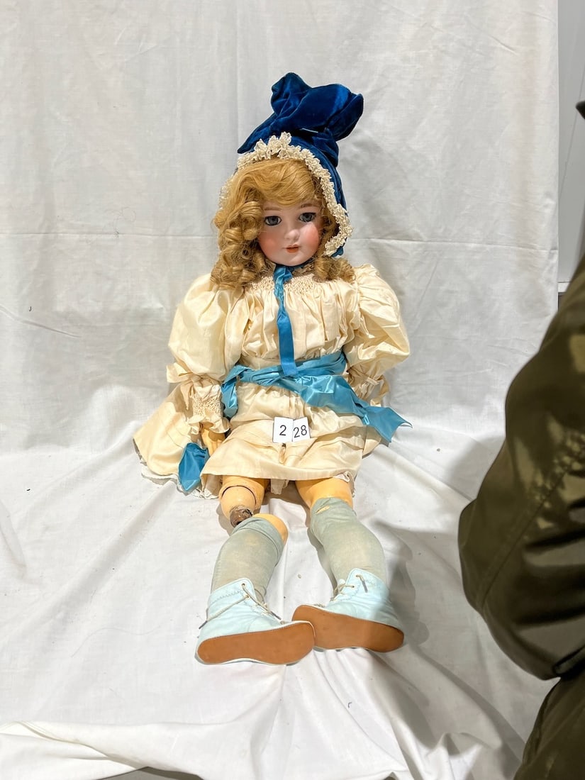 S & H Bisque Doll (1 of 4)