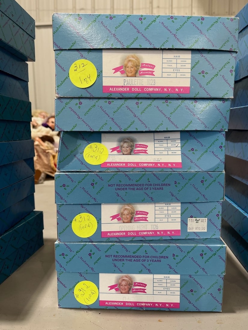 Madame Alexander Dolls: 4 - 9" Dolls. Paulette, Southern Belle, Opening Night, & 1123