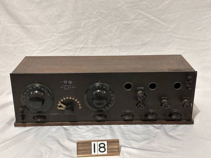 Grebe Type CR-9 Table Top Radio: 7.5"H x 22"L x 7.5"D.