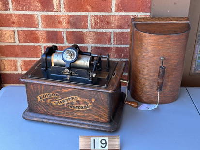 Edison Standard Cylinder Phonograph: "C" reproducer and crank with cover