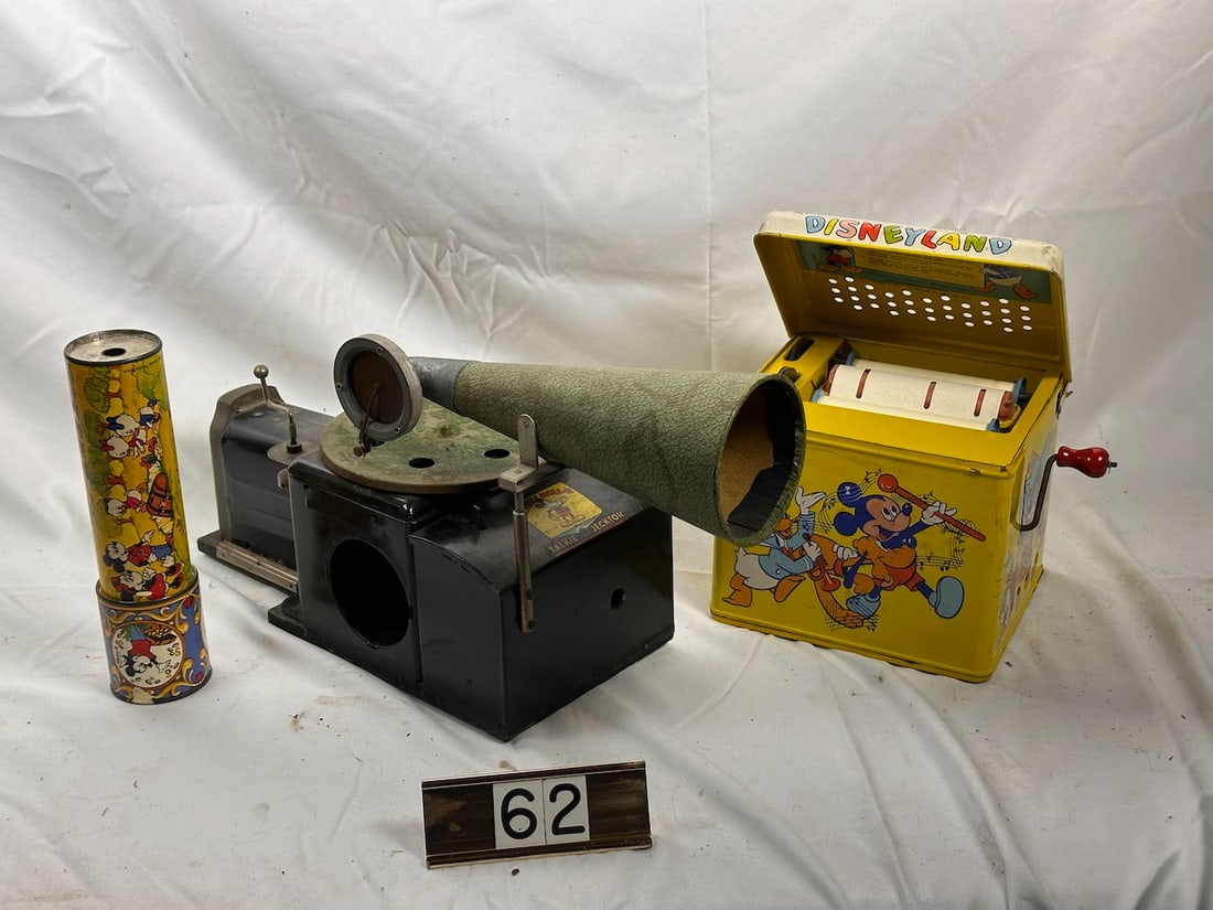 Mickey Mouse Talkie Jector and other items (1 of 3)