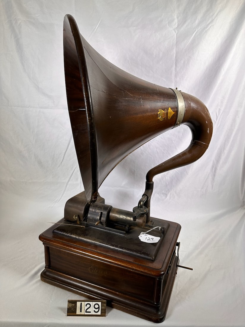 Edison Opera Cylinder Phonograph (1 of 4)