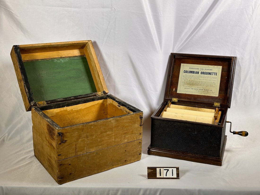 Columbia Orguinette (1 of 3)