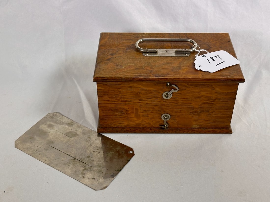 Quack Medical Device (1 of 3)