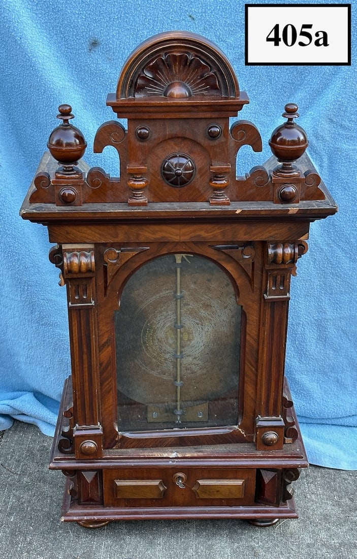 Symphonion 11-3/4" 33A Upright Coin-op Disc Music Box (1 of 4)