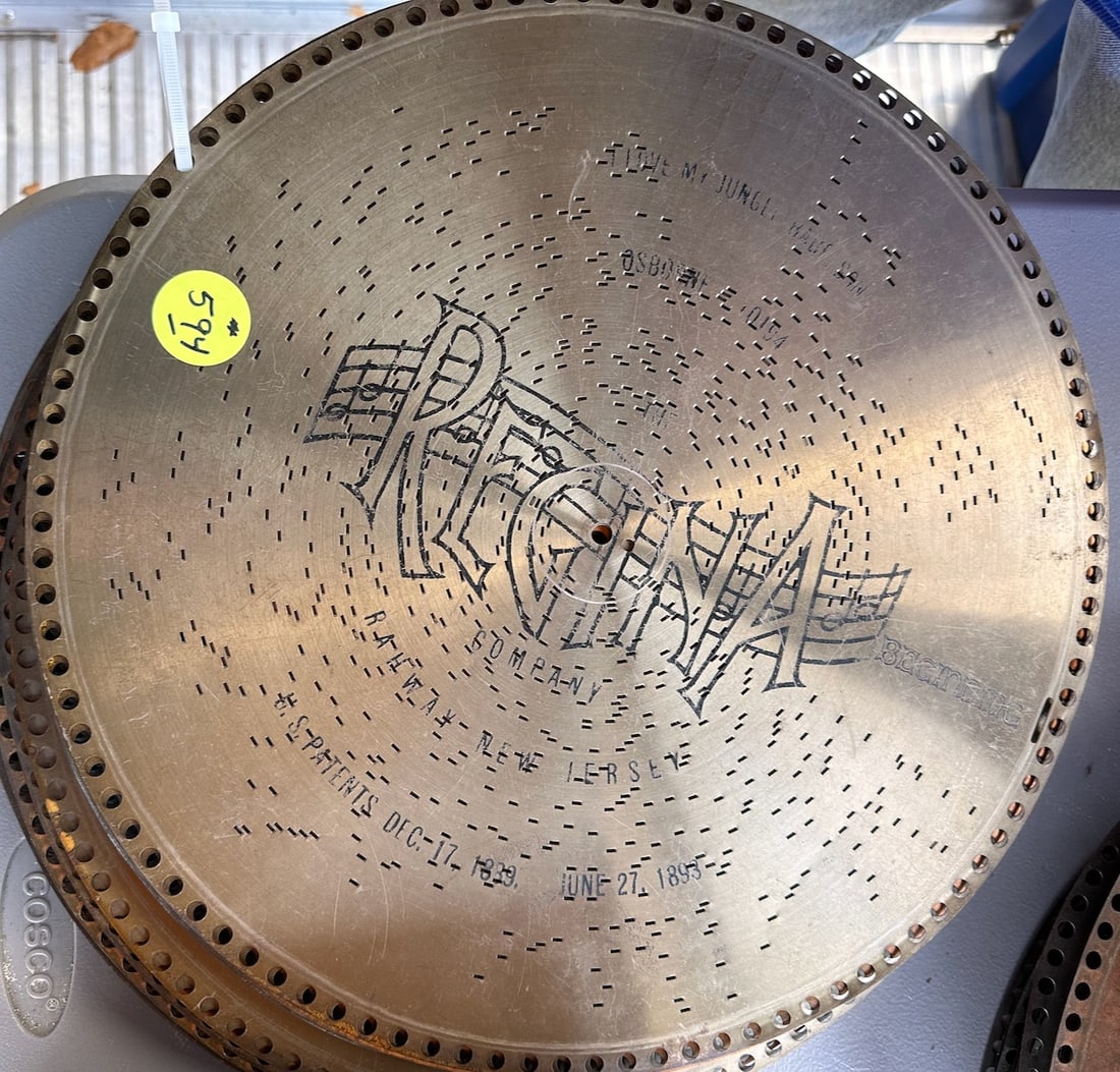 Regina 15.5" Music Box Discs (1 of 1)