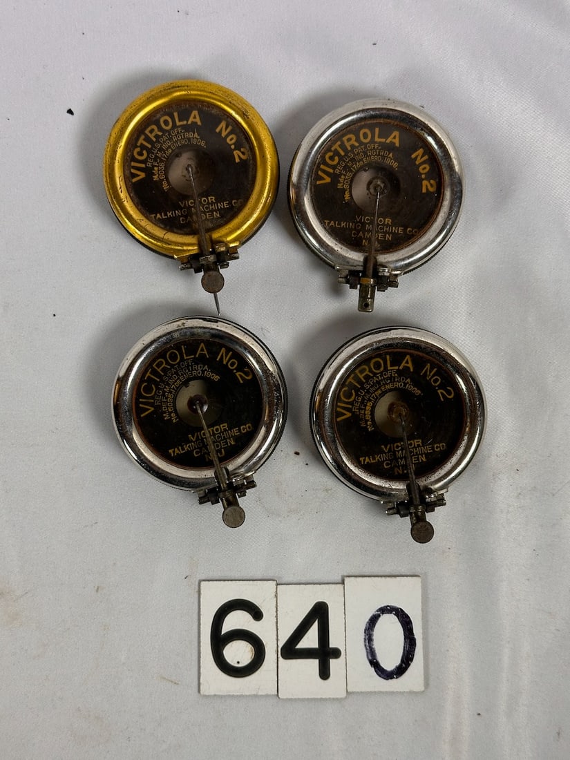 4 Victrola No. 2 reproducers (1 of 2)