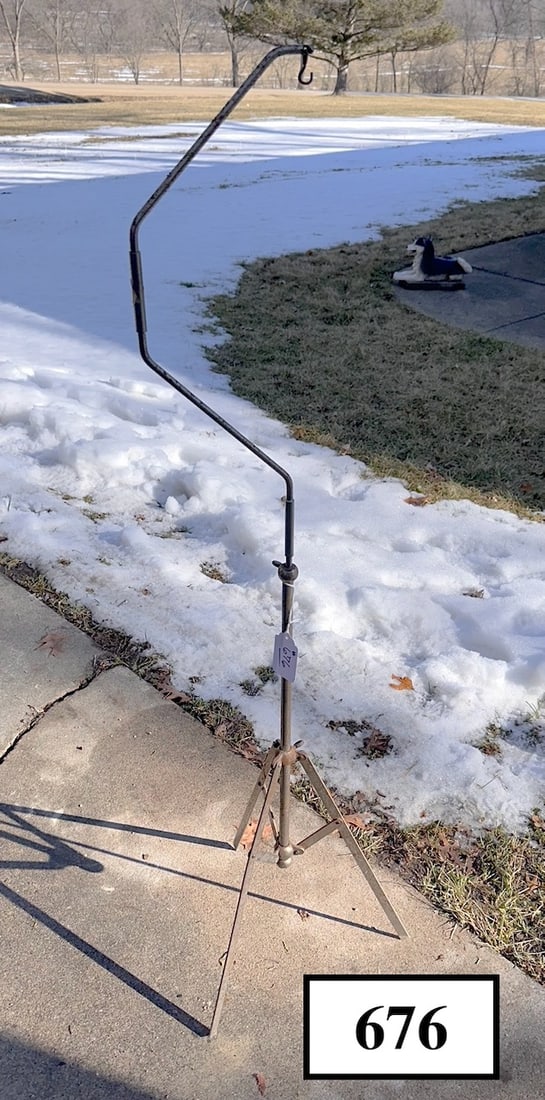 Phonograph Floor Crane (1 of 1)