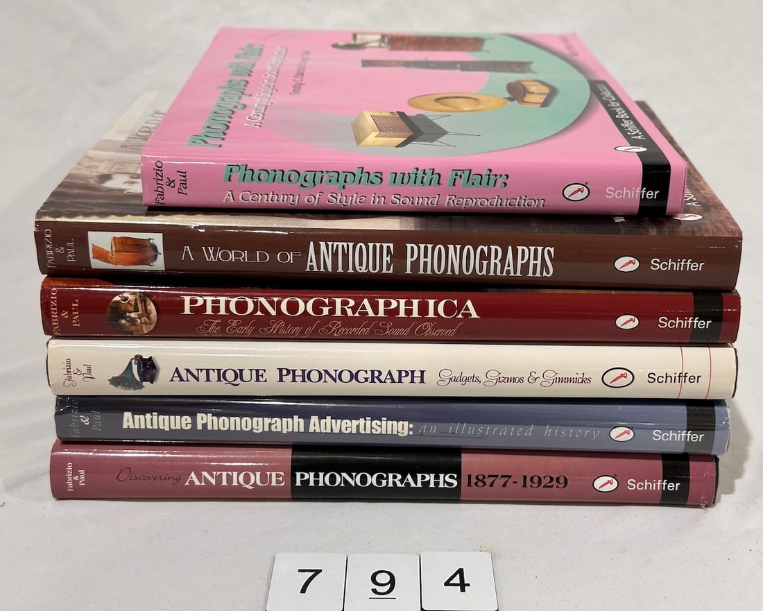 Six Fabrizio & Paul Phonograph Reference Books (1 of 2)