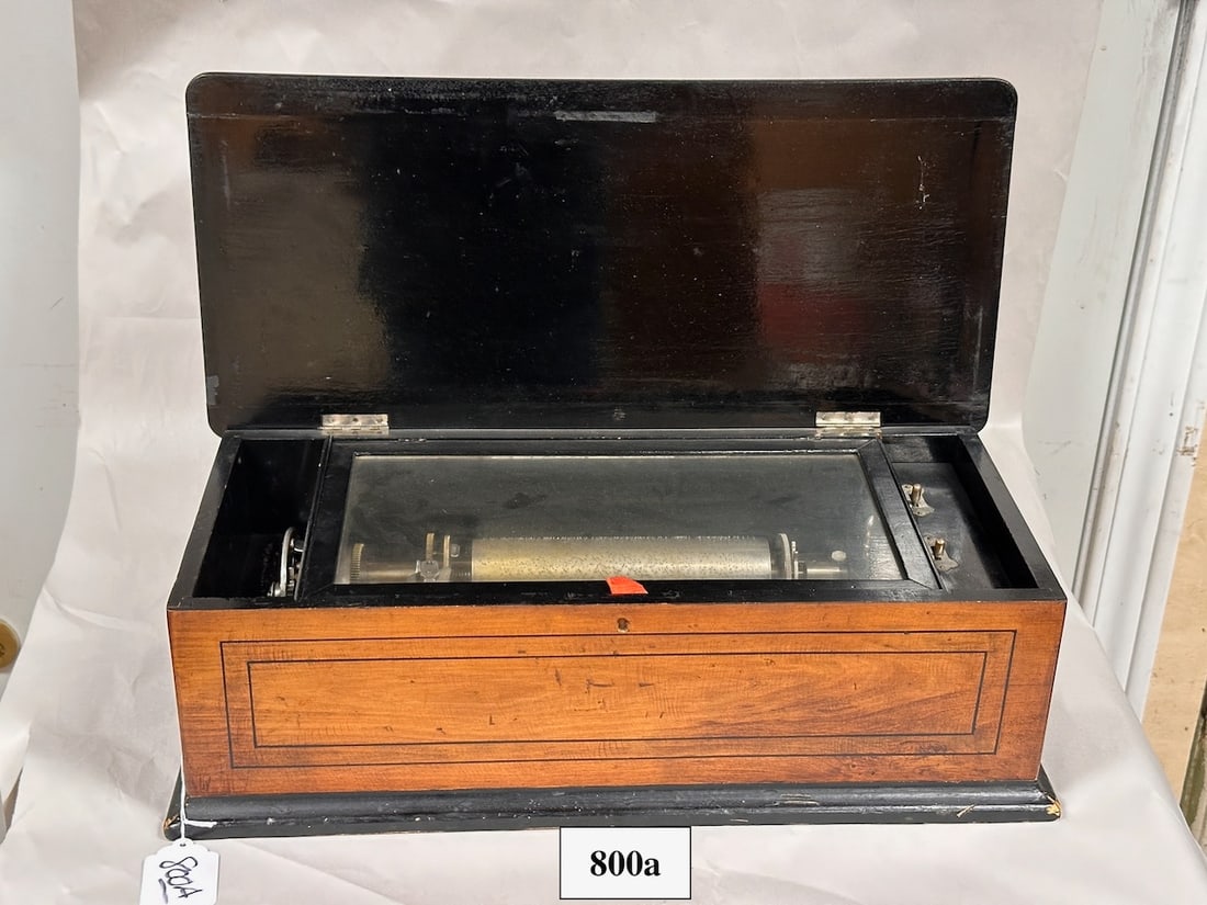 Brevet Cylinder Music Box 400a: No broken teeth. Inlaid case with handles. 8-1/4" cylinder