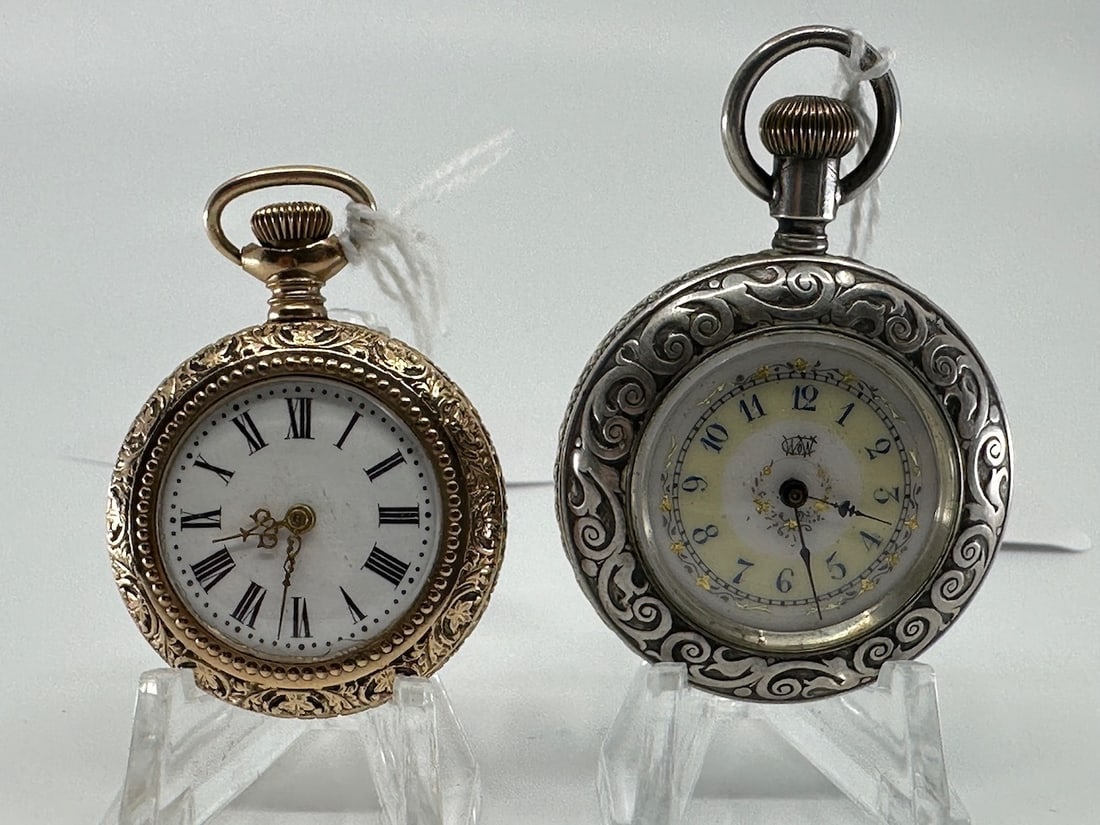 2 Pocket Watches (1 of 2)