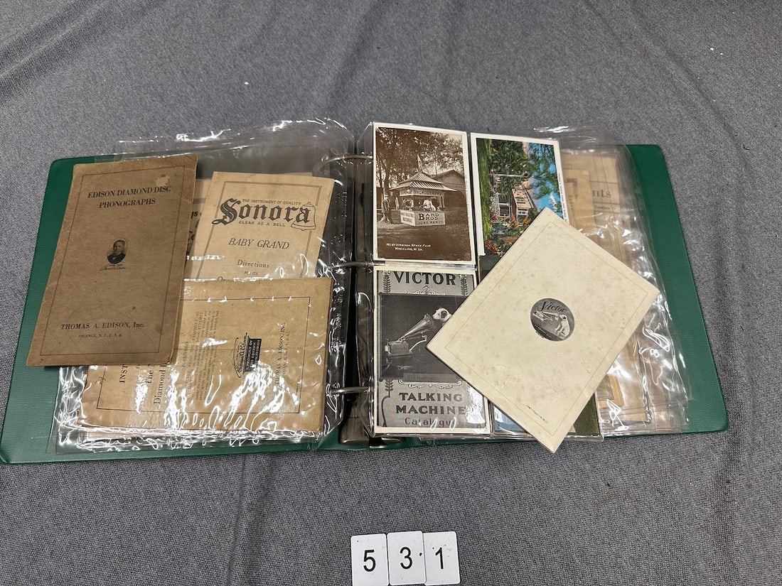 Paper, catalogs, pamphlets, etc. (1 of 2)