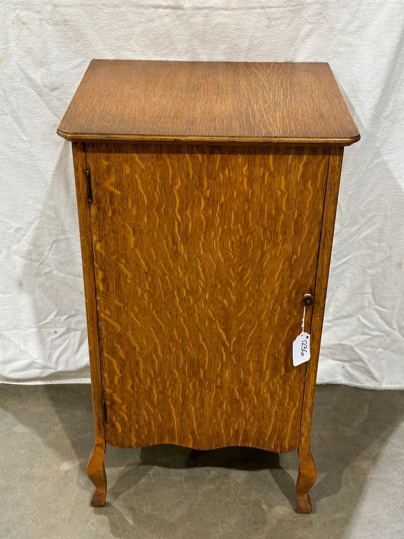 Oak Single Door disc  Record Cabinet (1 of 2)