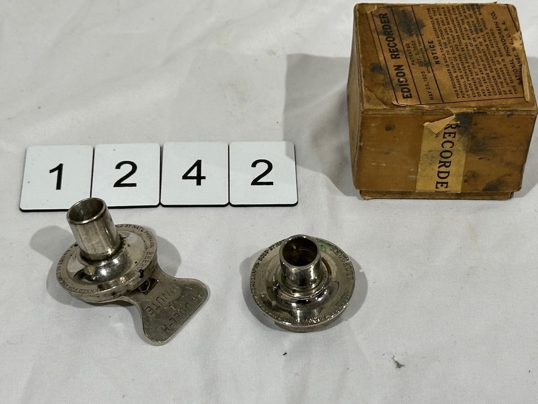 H reproducer & Edison Recorder (1 of 2)