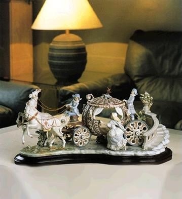 Lladro "At Stroke Twelve" (1 of 2)