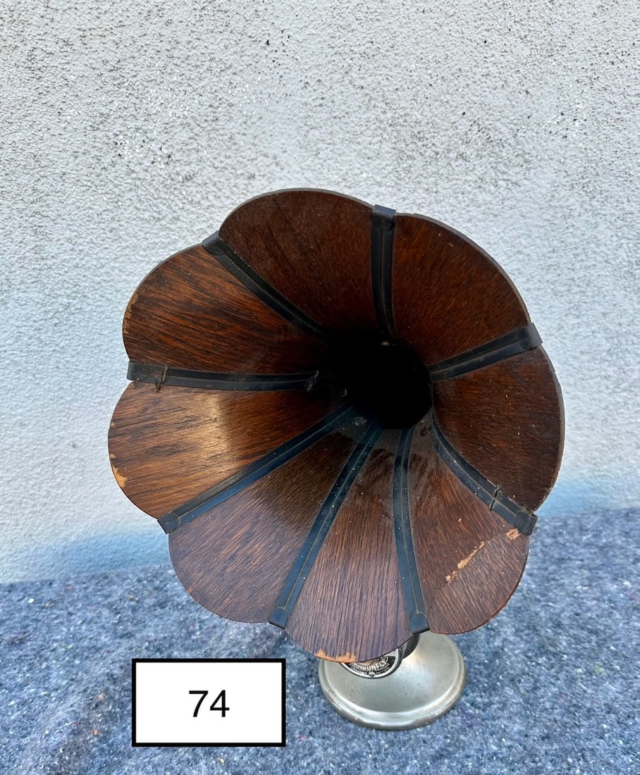 Amplicon Dragonfly Type AR102 Loud Radio Speaker: Wood bell. Some damage.
