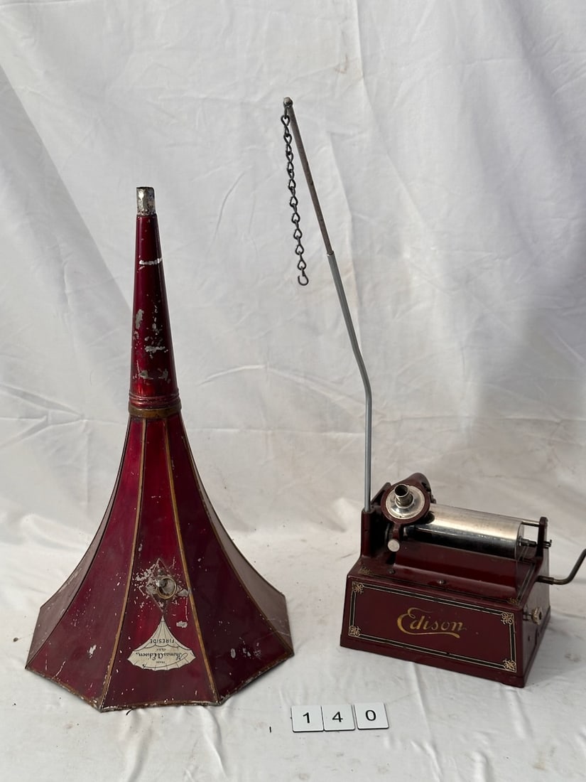 Edison Maroon Gem (1 of 5)