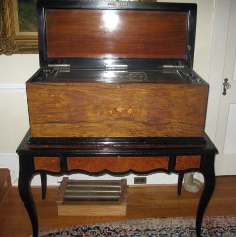 A Fantastic Nicole Freres Interchangeable Music Box (1 of 9)