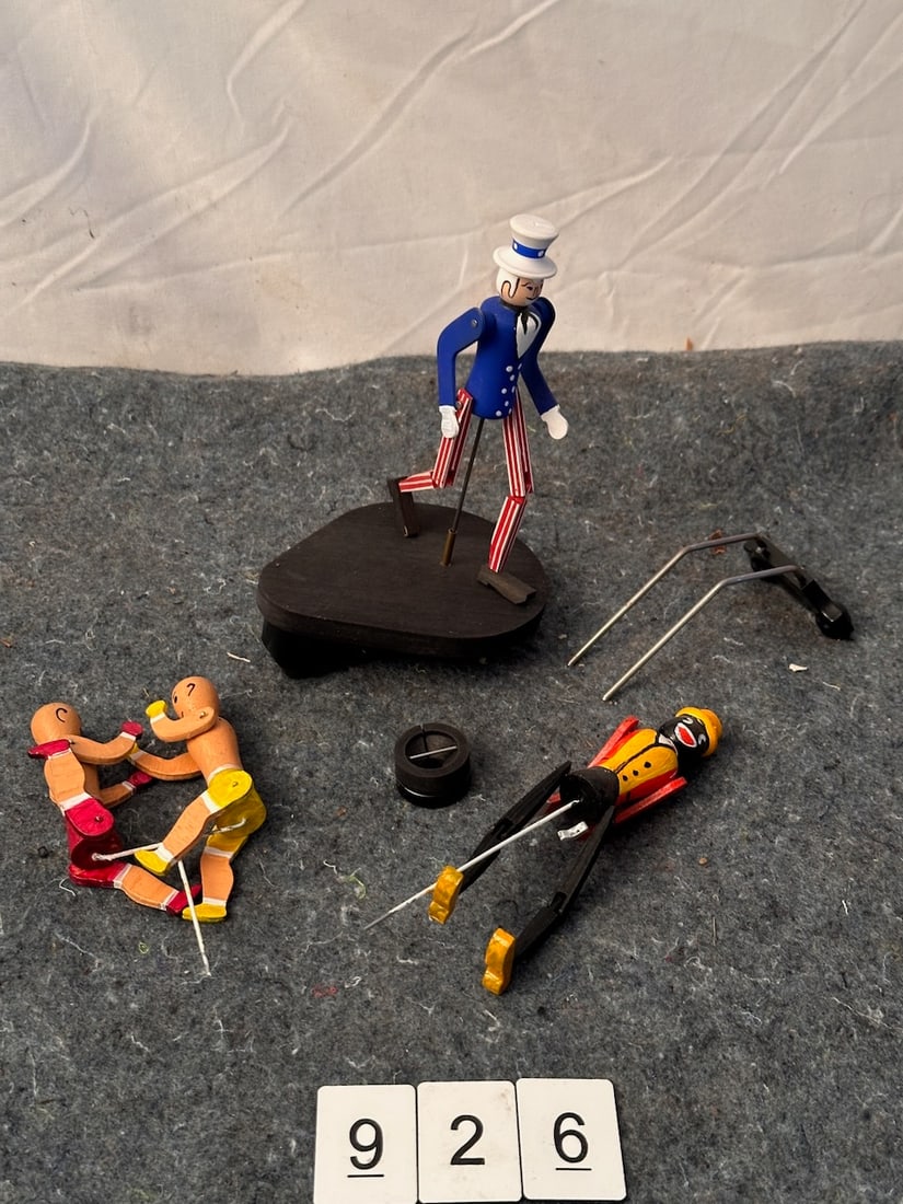 Phonograph Toys: Modern. Uncle Sam, Rastus and the Boxes