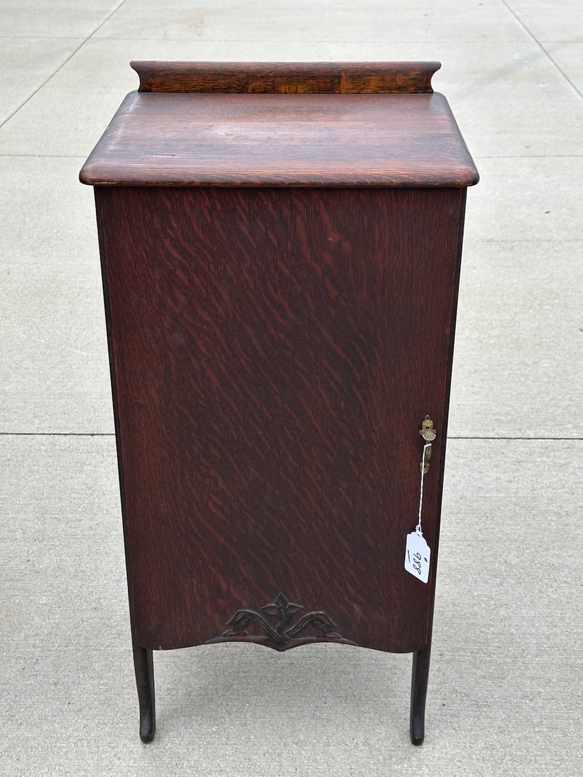 Single Door Cylinder Record Cabinet (1 of 2)