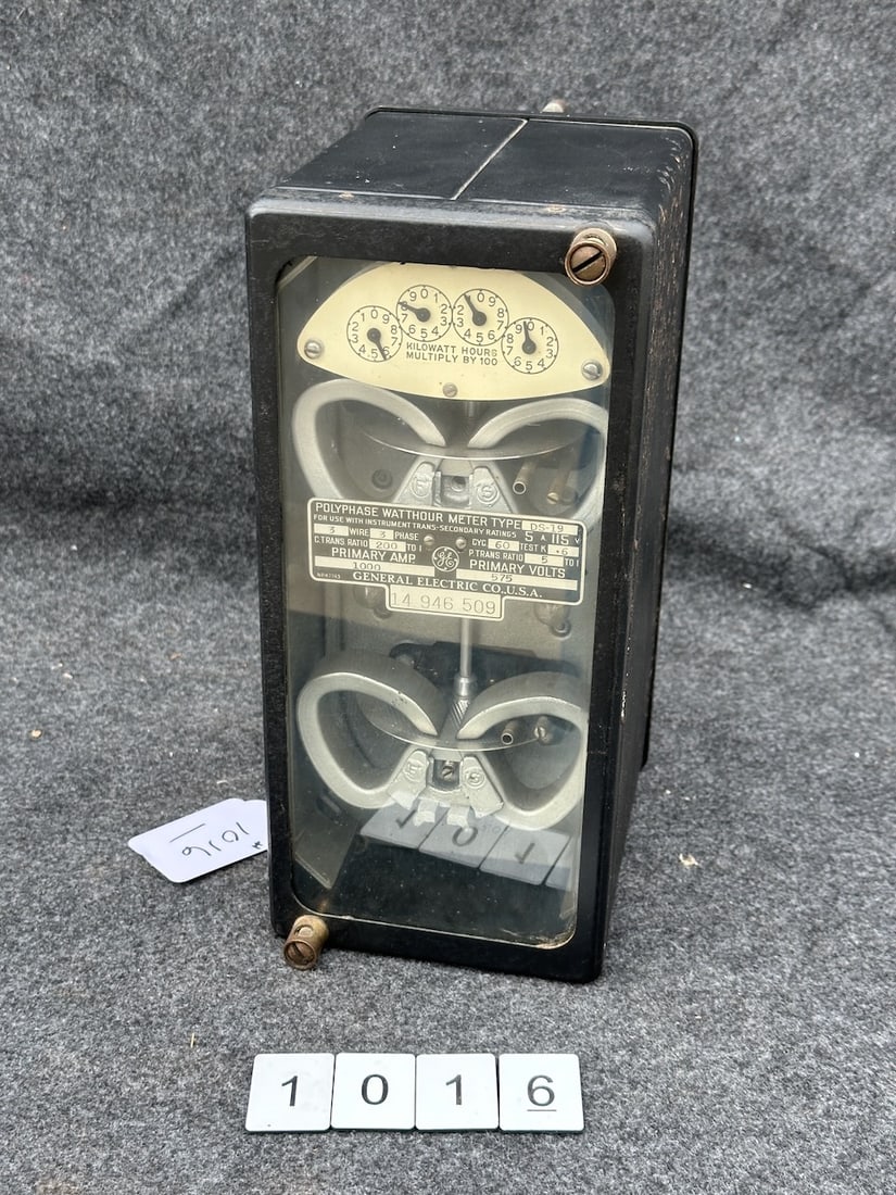 Polyphase GE Watt Hour Meter Box (1 of 3)