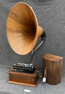 Edison Triumph Cylinder Phonograph: Model E, Reproducer, crank, cover, and Music Master wood cygnet horn. SN-86700