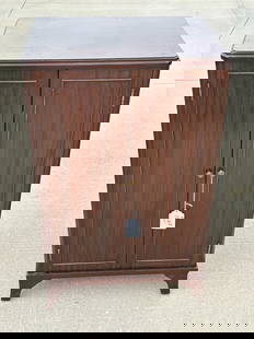 Double Door Mahogany Disc Record Cabinet: Single shelf with record dividers, 20.5w" x 16"d x33"h