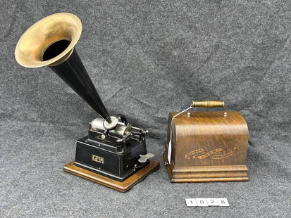 Edison Gem Cylinder Phonograph: Pressed key, Wing reproducer, and brass bell horn SN-G19913