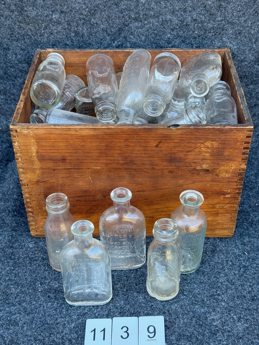 40 Edison Battery Bottles with Edison Wood Lamp Box (1 of 2)