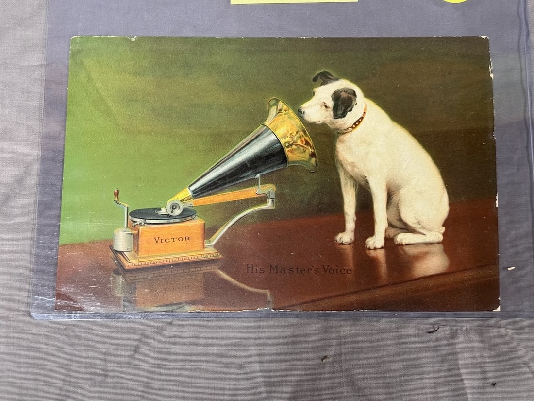 HMV Victor Advertising Print: 9-1/2"L x 6" W