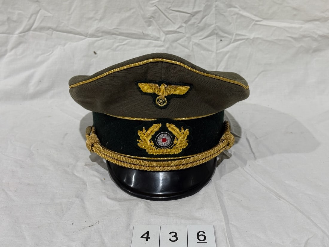 German WWII Heer General's Visor Cap (1 of 4)