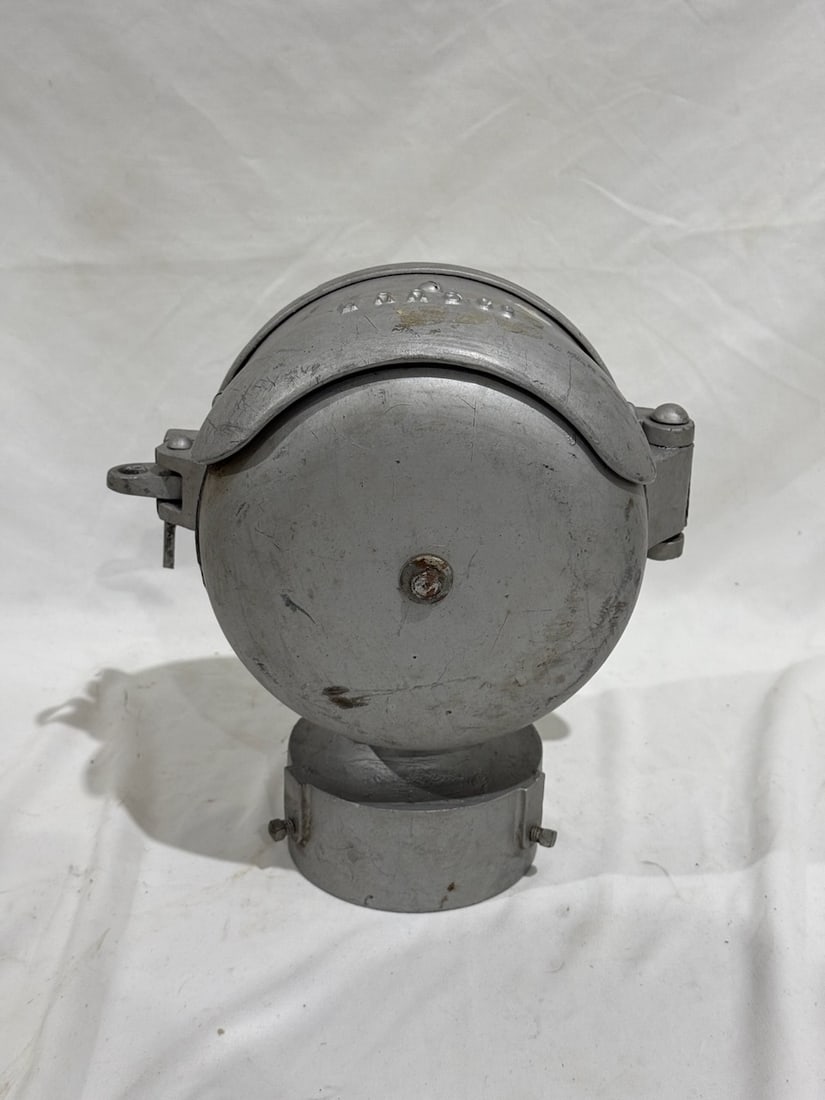 Railroad Pole Signal Bell (1 of 5)