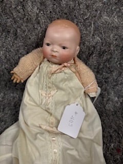 Grace Putnam Bye-lo Baby: 10" sleep eyes, celluloid hands