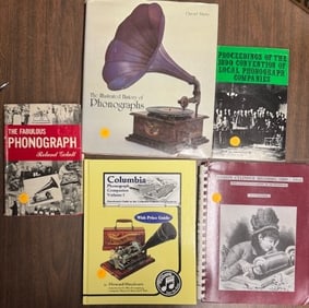 5 Reference Books on Phonographs