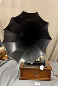 U.S. Banner Cylinder Phonograph