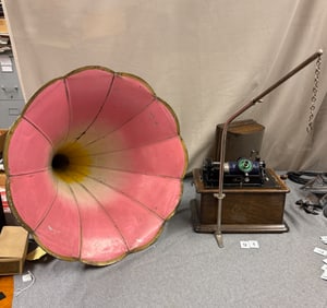 Edison Standard Cylinder Phonograph