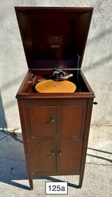 Victor Victorola SP-523 Special Floor Model Disc Phonograph