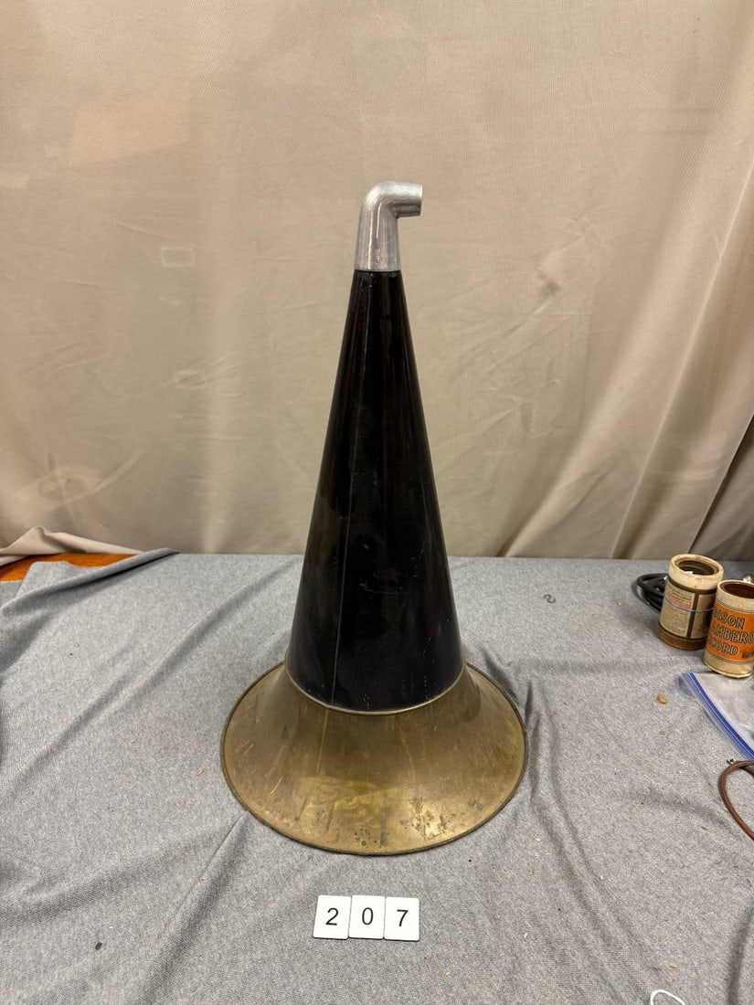 Brass Bell Talk-o-phone Horn: 22" x 13.5" diameter. With elbow