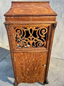 Edison 1A Floor Model Cylinder Phonograph