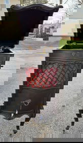 Rare Edison B375 "Louis the Fifteenth" Phonograph