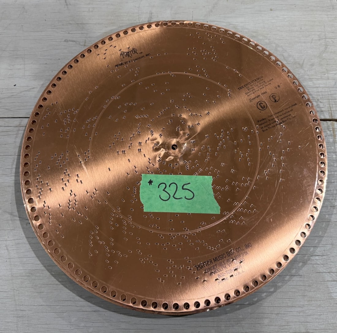 (12) Regina Porter 15-1/2" Discs (1 of 1)