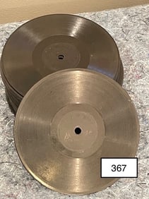29 Little Wonder Records