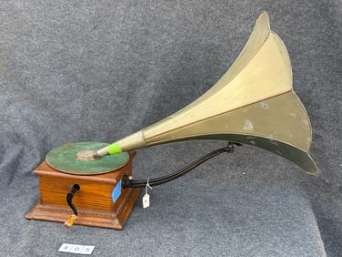 Aretino Front Mount Disc Phonograph
