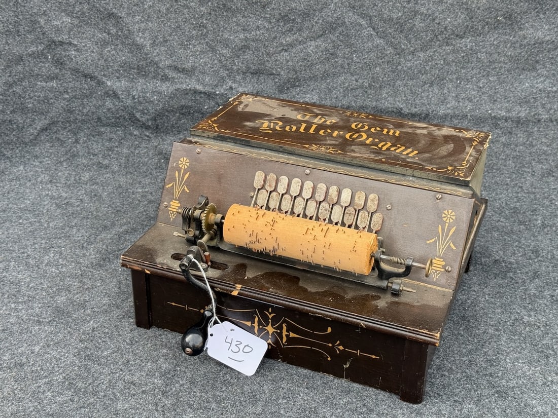 The Gem Roller Organ (1 of 3)
